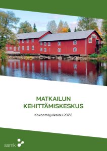 Matkailun kehittämiskeskuksen 2023 kokoomajulkaisun kansikuva. Kuvassa punainen mökki veden äärellä.