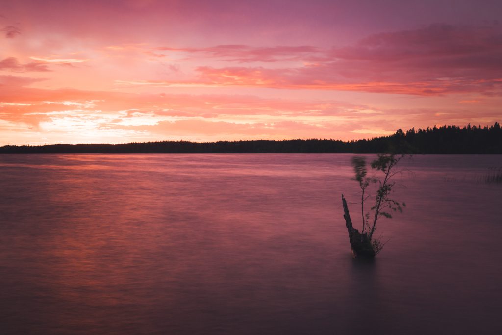 Auringonlasku.