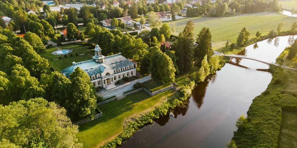 Ilmakuvaa Ahlström Ruukista.