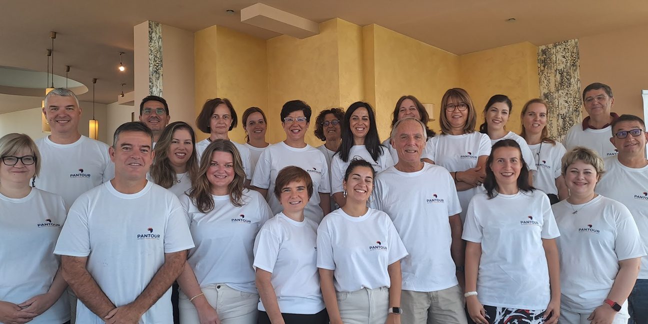 Konsortio Varna Members of the PANTOUR consortium in a group photo.