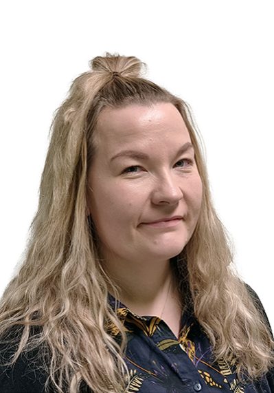 Reetta Vähä-Aho henkilöstökuva.